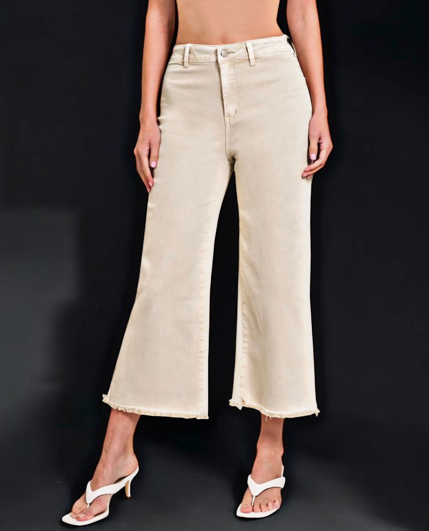 Stretch Acid washed High Waste Jeans