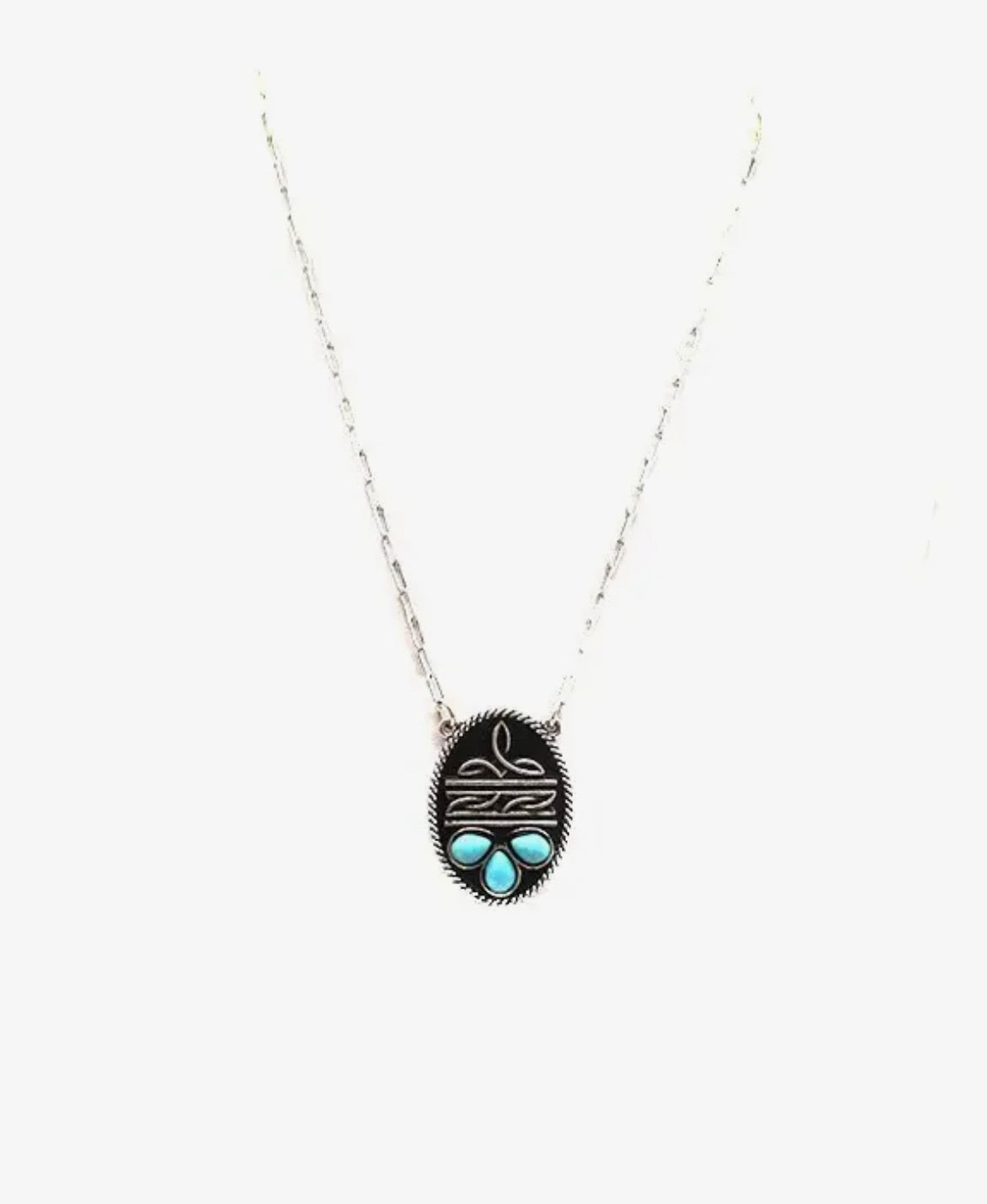 Boot stitch oval necklace