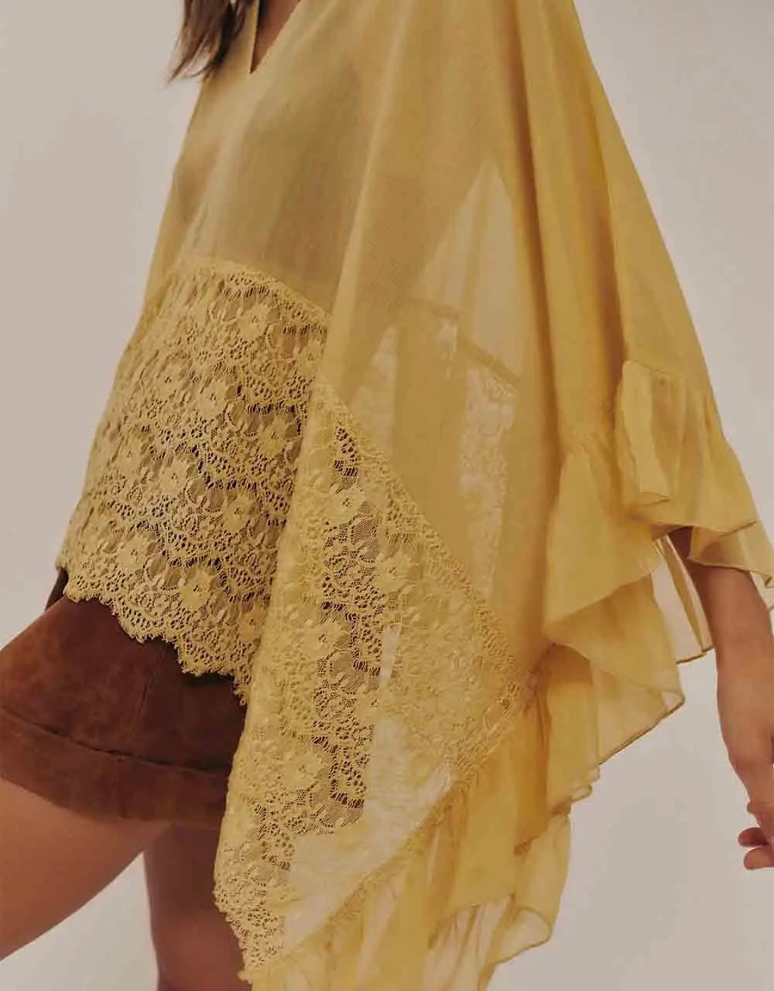 Batwing Lace Ruffled Blouse