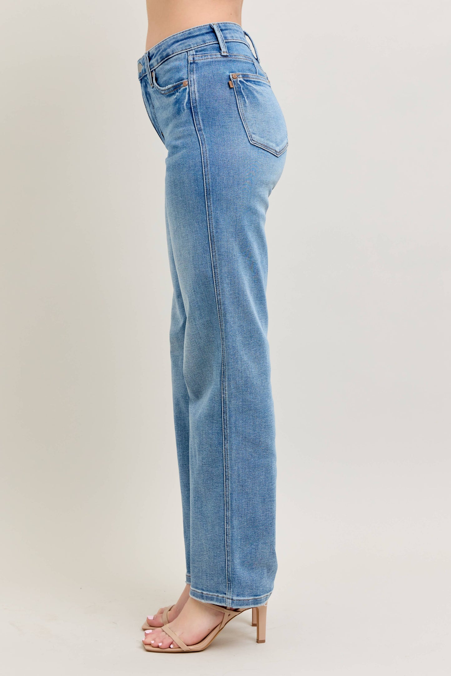 Mid Rise Tummy Control Vintage Wash JD Jeans