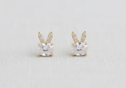 Macyn bunny studs