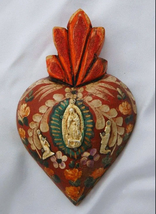 Guad Milagros wooden heart