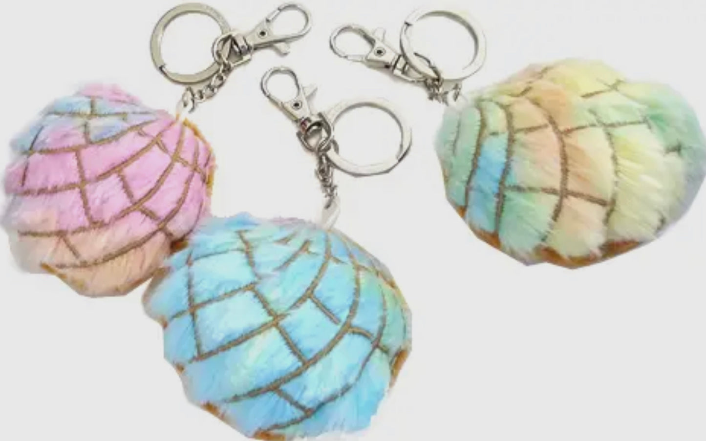 Unicorn concha keychain