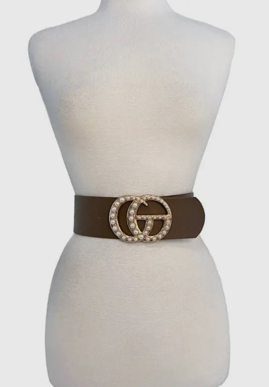 Pearl buckle belt