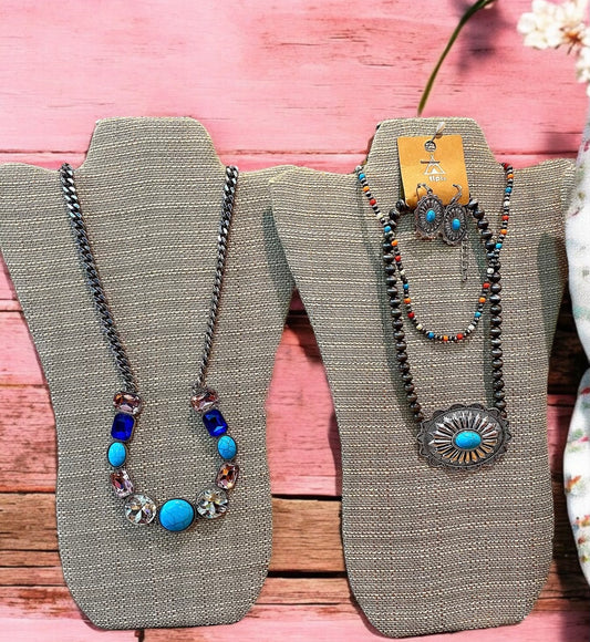 Sunburst Concho necklace set