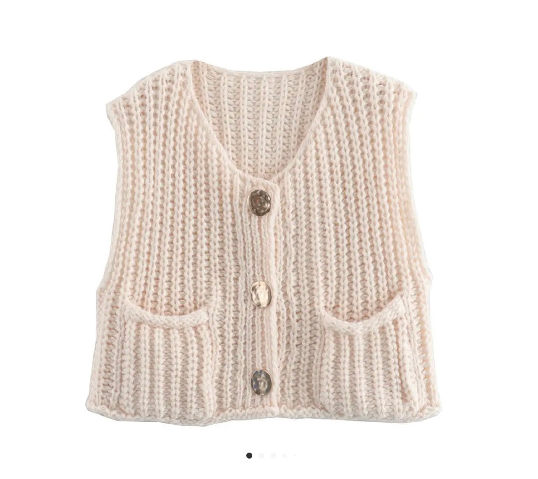 Crew neck sweater vest