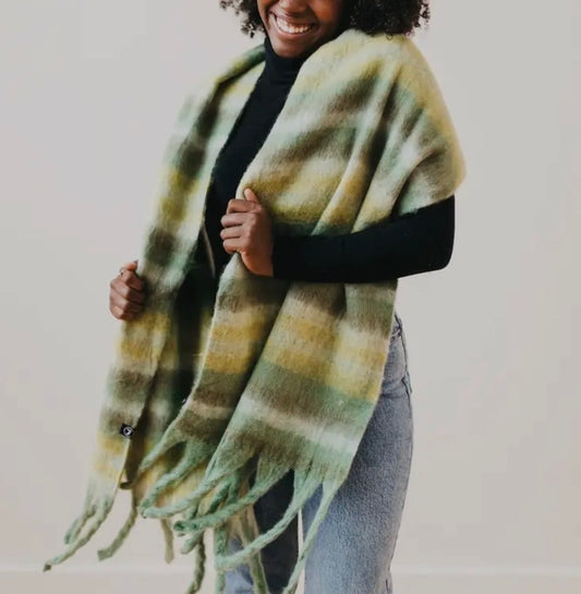 Greener vibe scarf