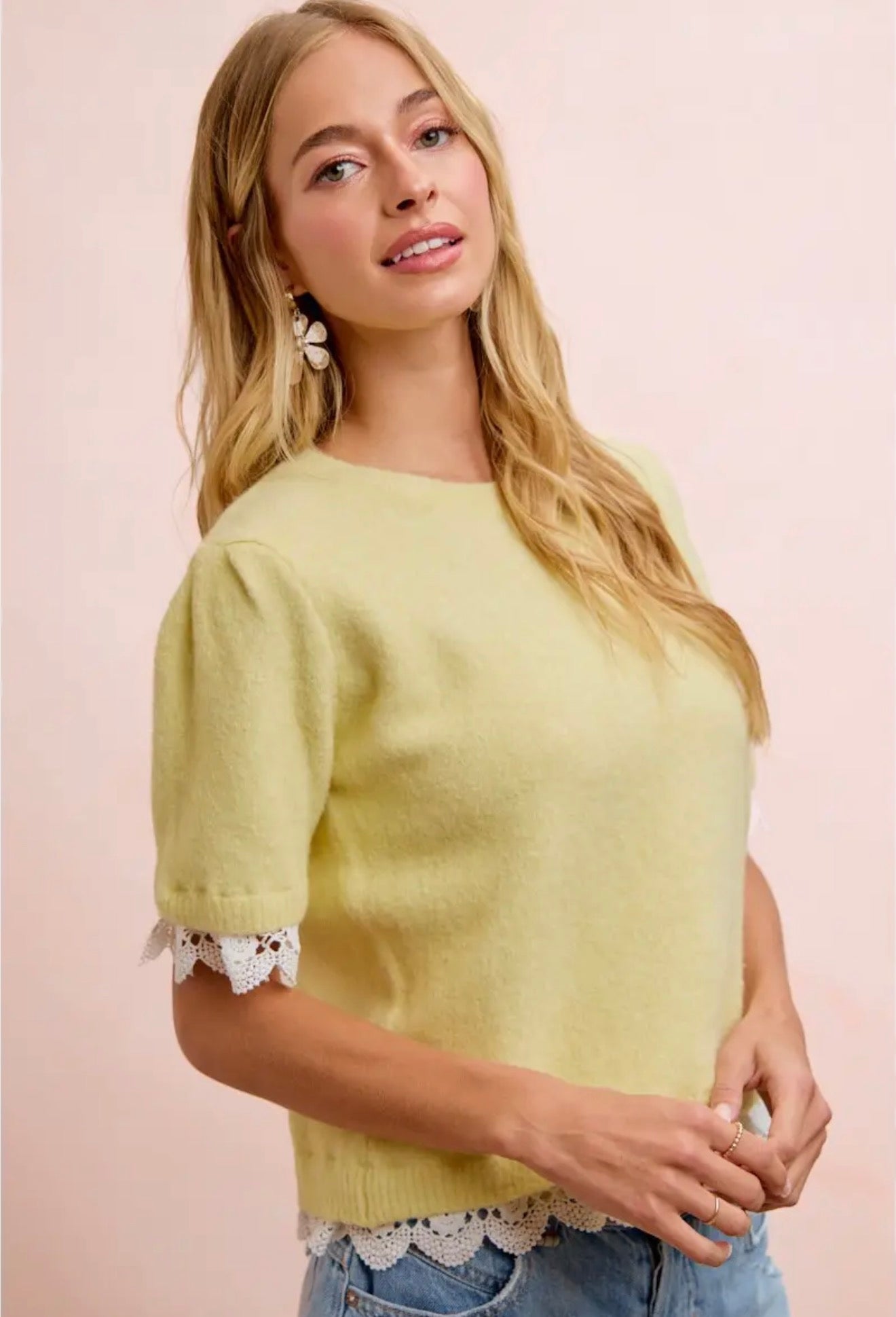 Knit lace puff sleeve