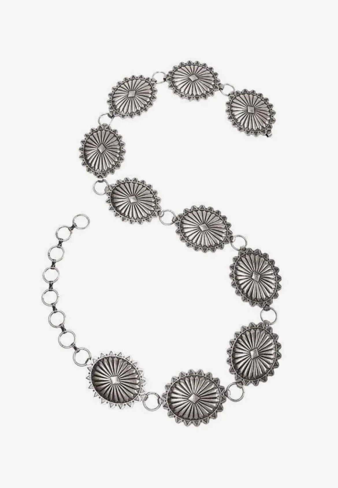 Metal oval concho belt