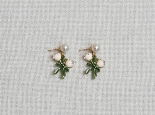 Marlow Rose pearl studs