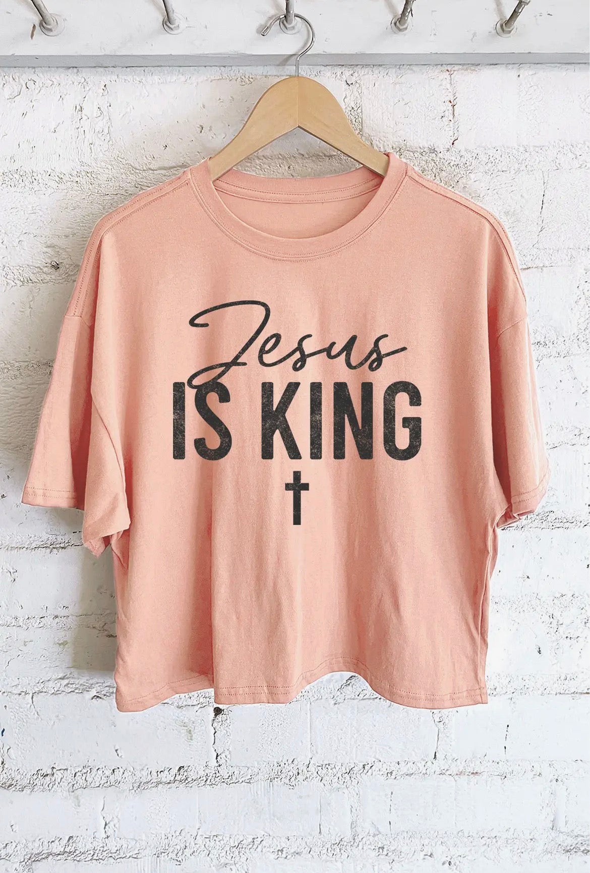 Jesus is king crop