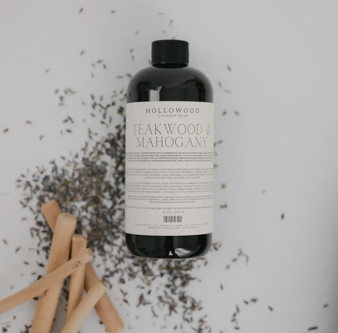 Teakwood and mahogany luxury laundry detergent