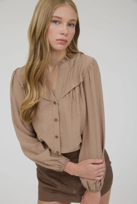Scallop short sleeve crop