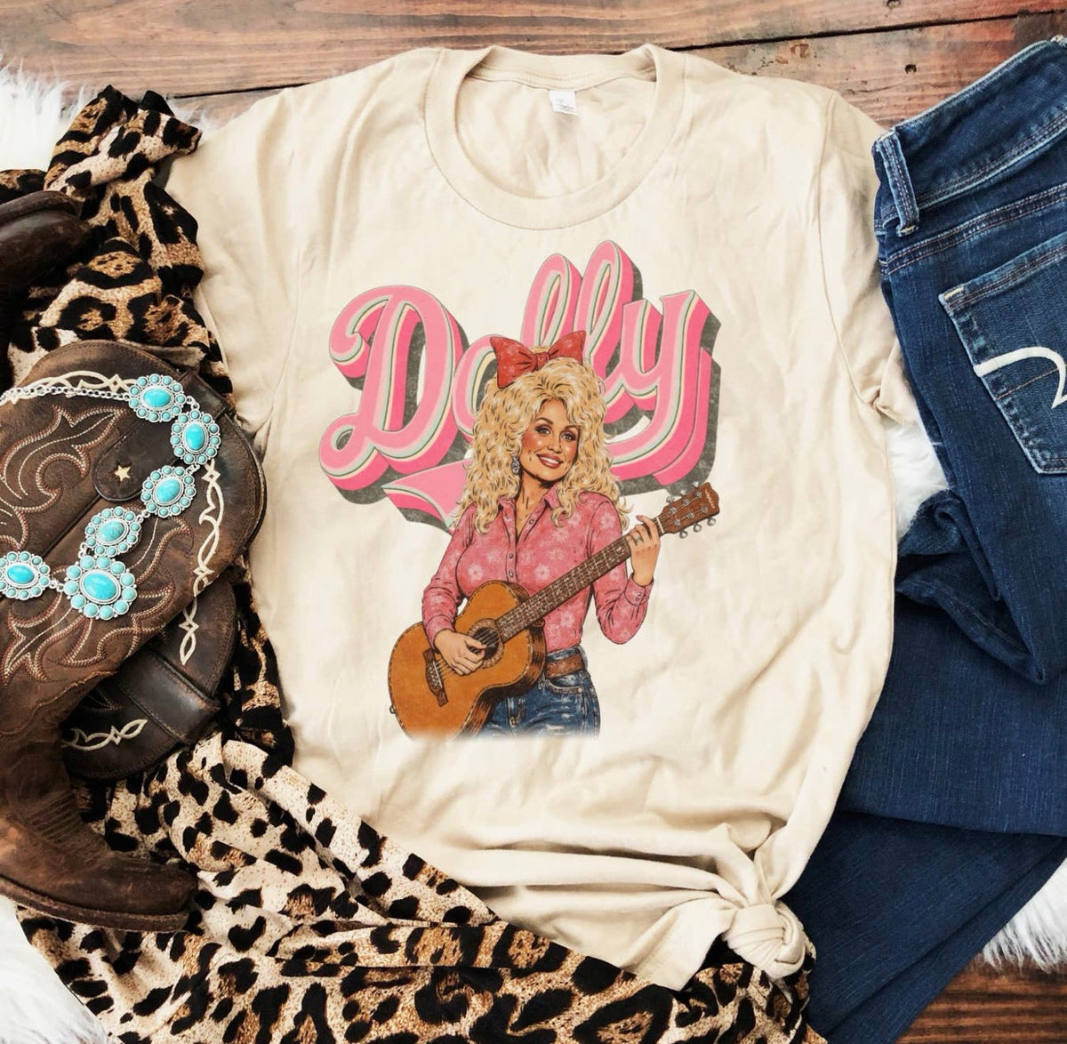 Dolly Tee