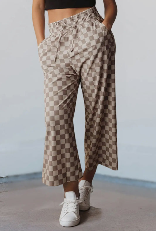 Checkered loose pants