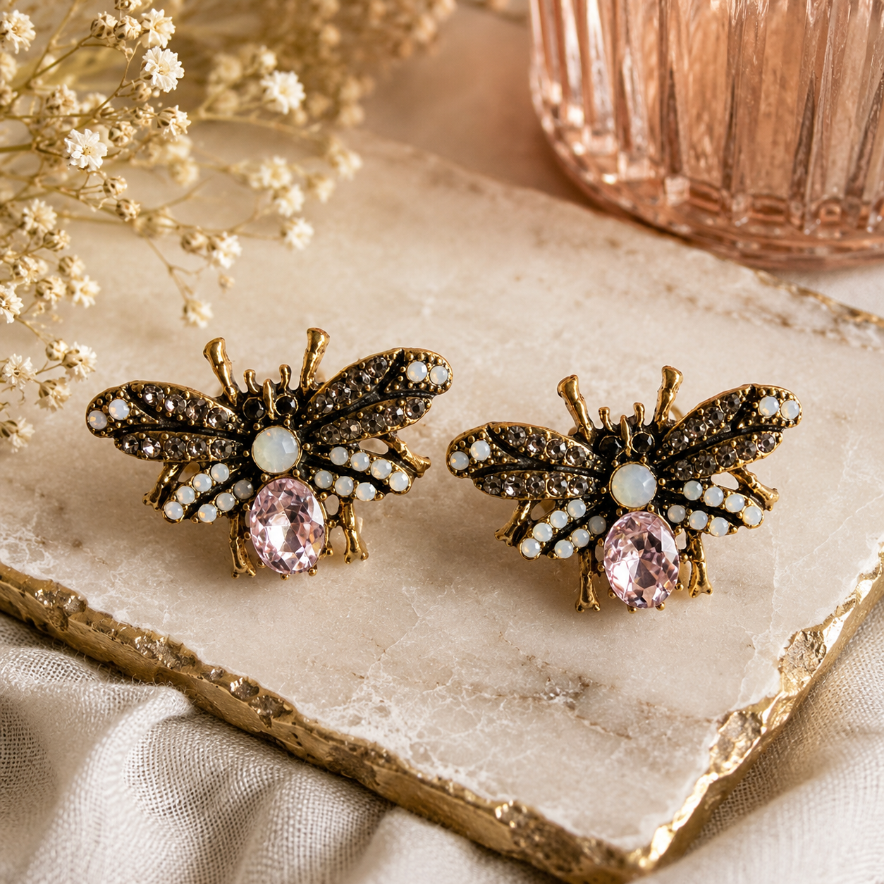 Classy Bee earrings