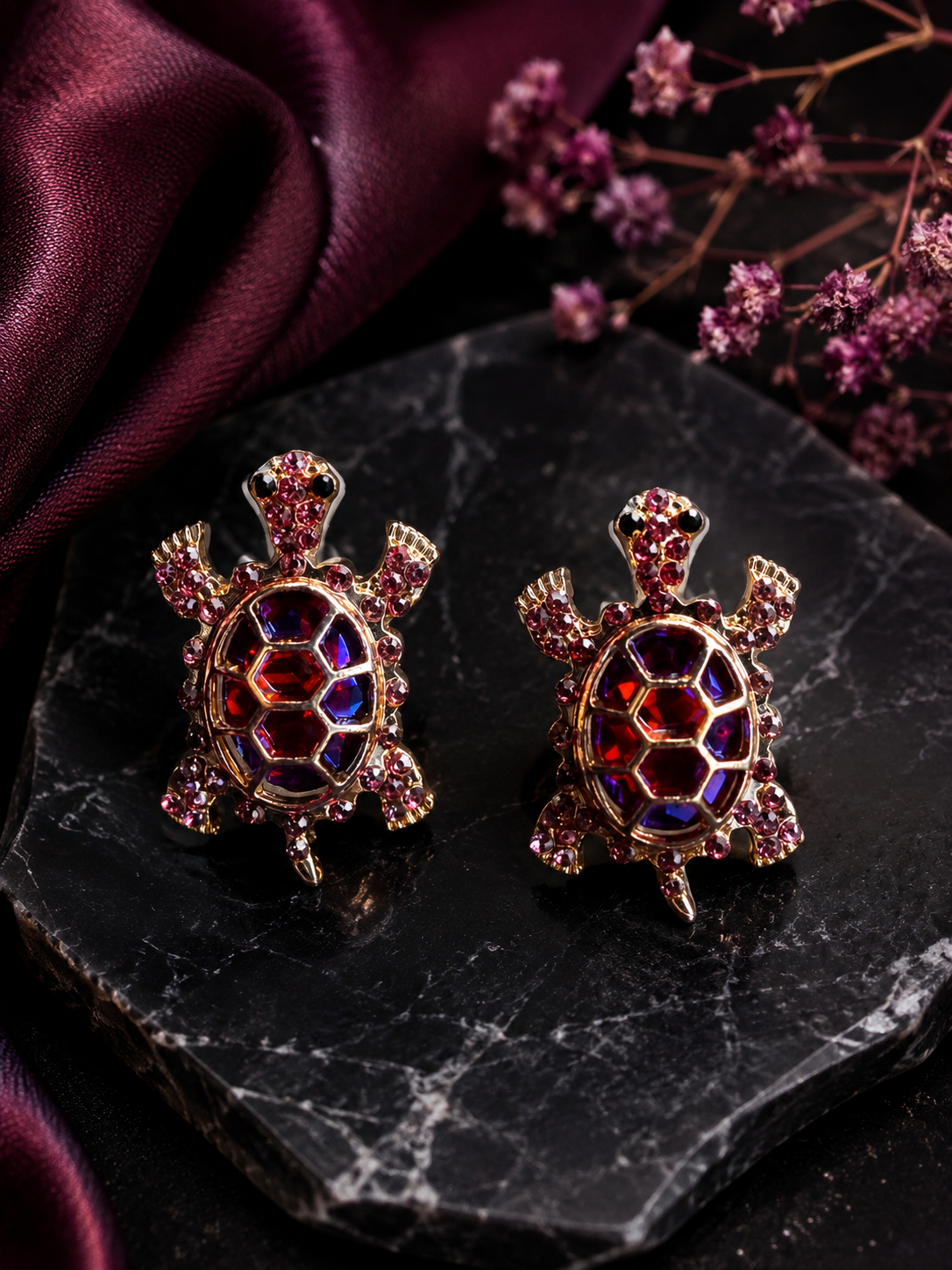 Blimey turtle earrings
