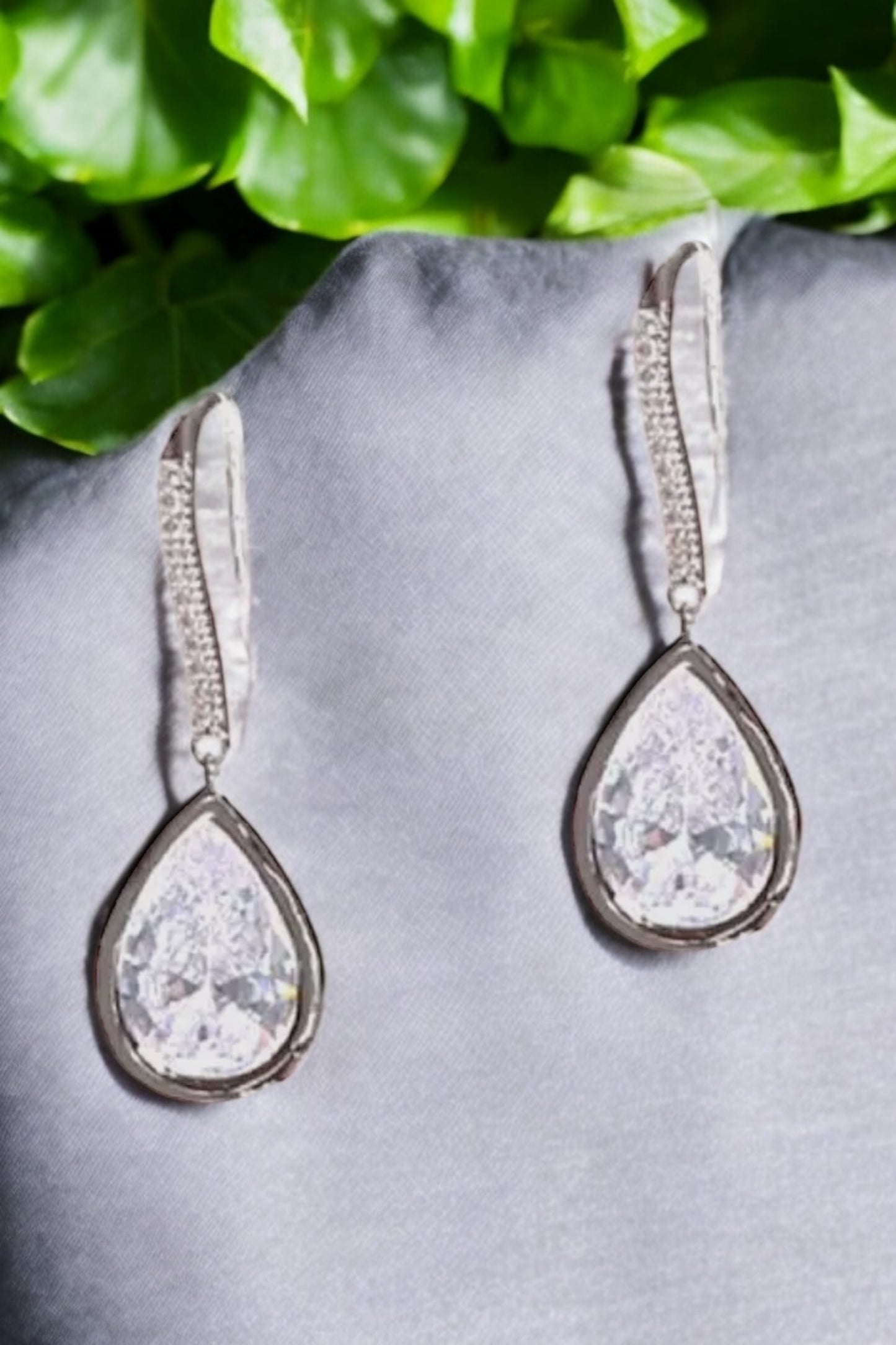 Alexis Glam Earrings