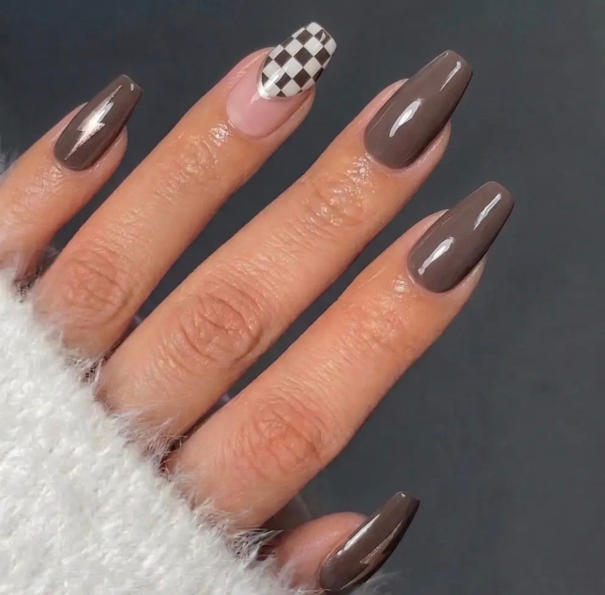 Amadela press on nails 24 pk