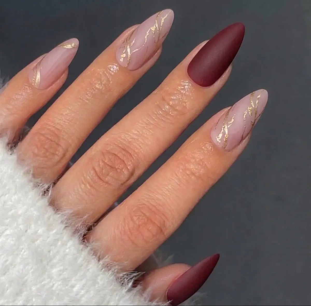 Amadela press on nails 24 pk